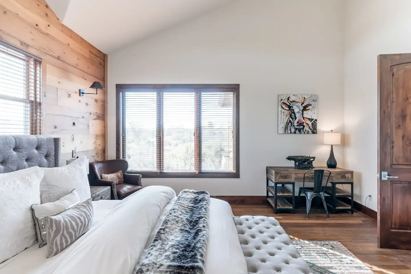 Horsetail Ranch villa — wedding weekend accommodation