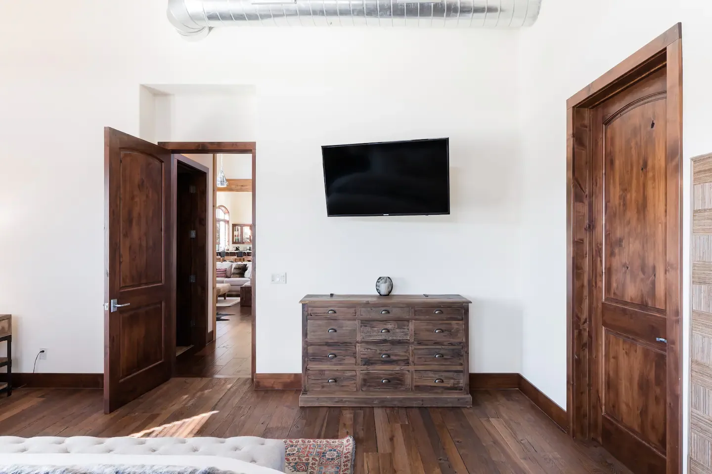 Horsetail Ranch villa — wedding weekend accommodation